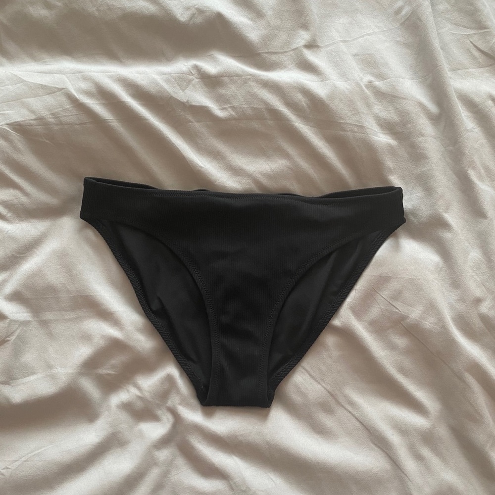 Bikini bottoms aerie!